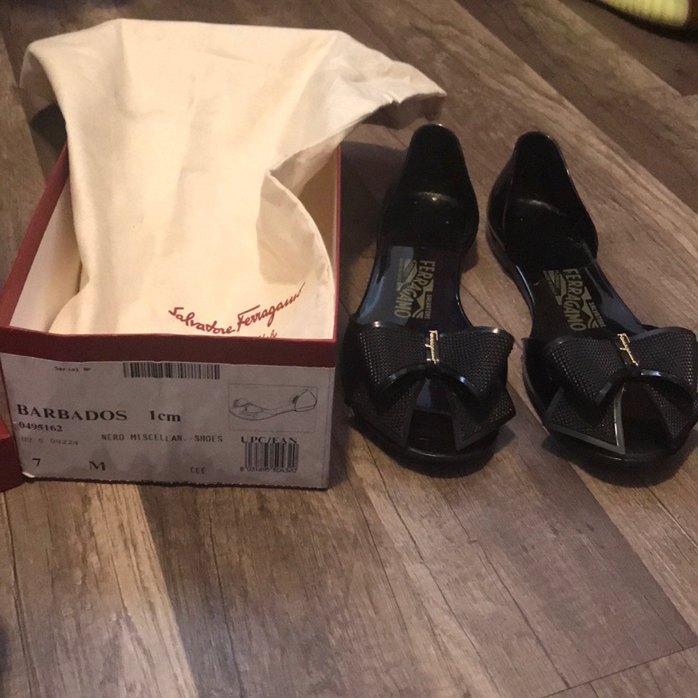 Salvatore Ferragamo flats